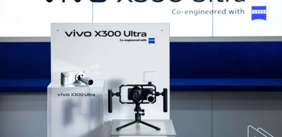 “vivo X300 Ultra When a Smartphone Transforms into a Cinematic Powerhouse”
